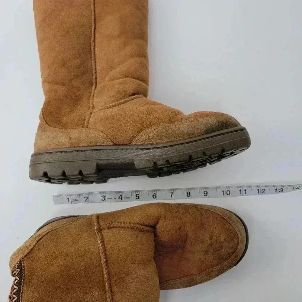 UGG Australia Sand Ulta Boots - 9 - Picture 10 of 11